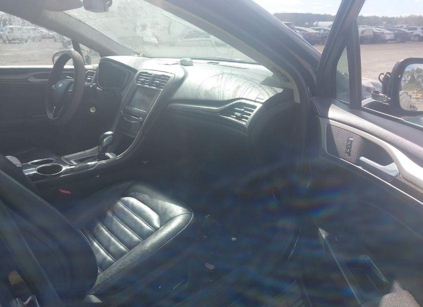 Photo 5 of 2013 Ford Fusion HYBRID SE (VIN 3FA6P0LU5DR208245)