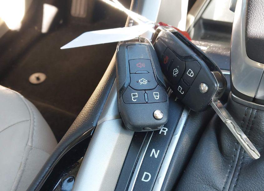 Photo 11 of 2013 Ford Fusion HYBRID SE (VIN 3FA6P0LU5DR337070)