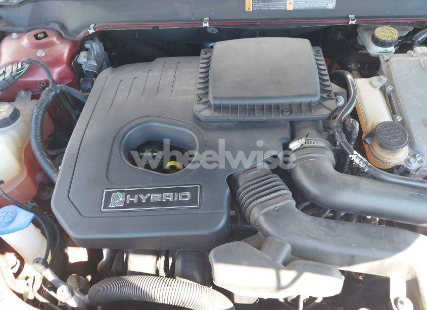 Photo 10 of 2014 Ford Fusion HYBRID SE (VIN 3FA6P0LU5ER135525)