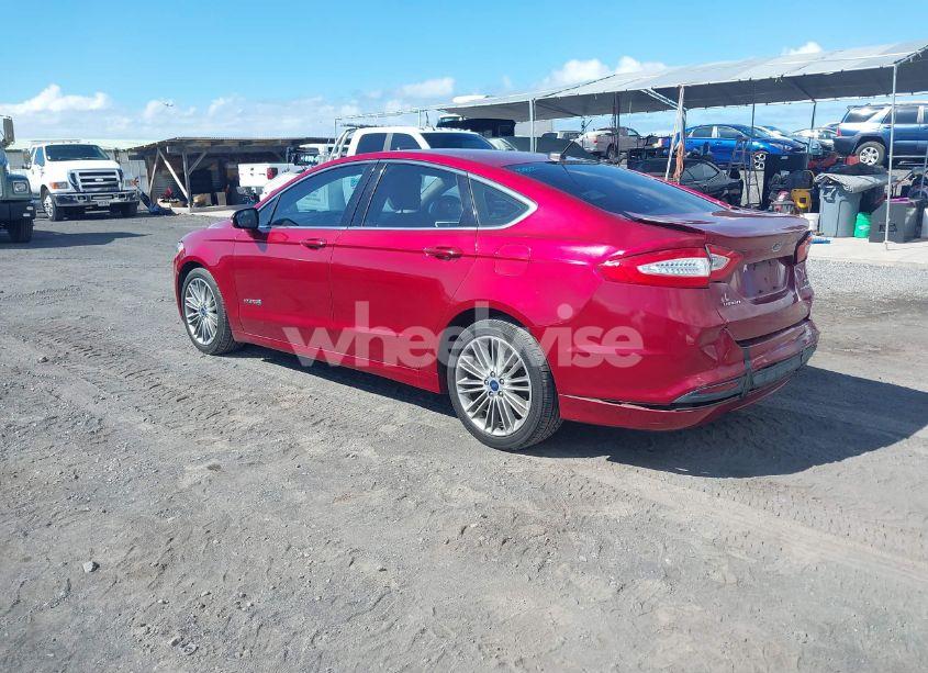 Photo 3 of 2014 Ford Fusion HYBRID SE (VIN 3FA6P0LU5ER135525)