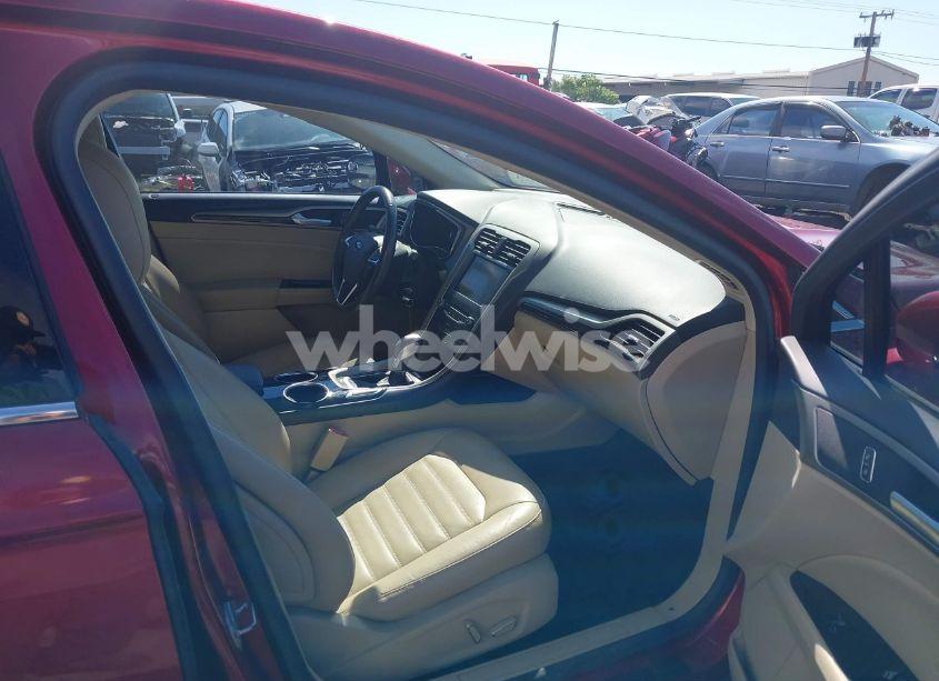 Photo 5 of 2014 Ford Fusion HYBRID SE (VIN 3FA6P0LU5ER135525)