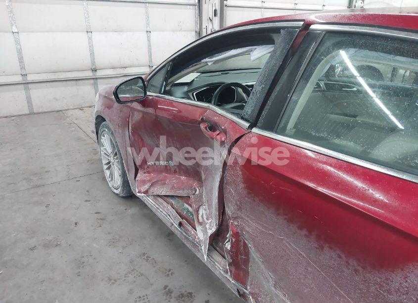 Photo 6 of 2014 Ford Fusion HYBRID SE (VIN 3FA6P0LU5ER136237)