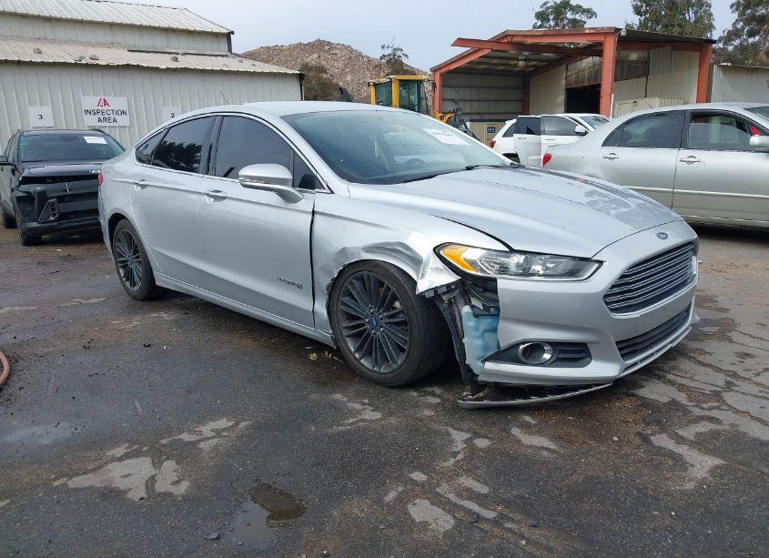 2014 Ford Fusion HYBRID SE (VIN 3FA6P0LU5ER227914) main photo