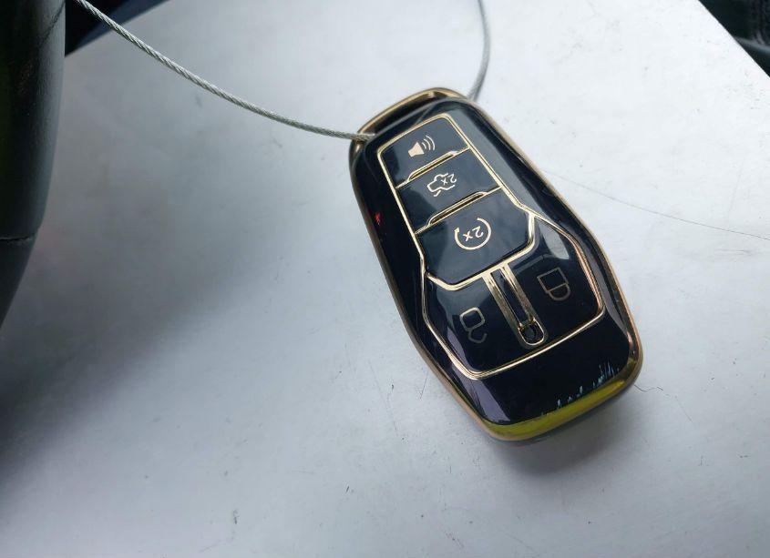 Photo 11 of 2014 Ford Fusion HYBRID SE (VIN 3FA6P0LU5ER227914)