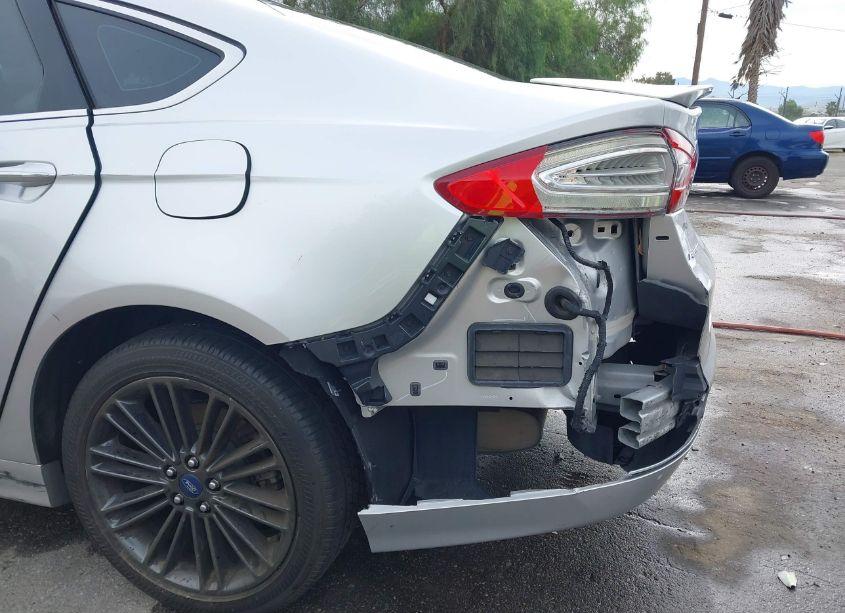 Photo 13 of 2014 Ford Fusion HYBRID SE (VIN 3FA6P0LU5ER227914)