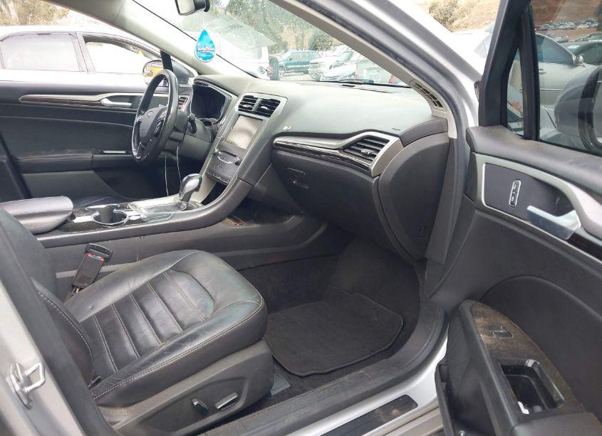 Photo 5 of 2014 Ford Fusion HYBRID SE (VIN 3FA6P0LU5ER227914)