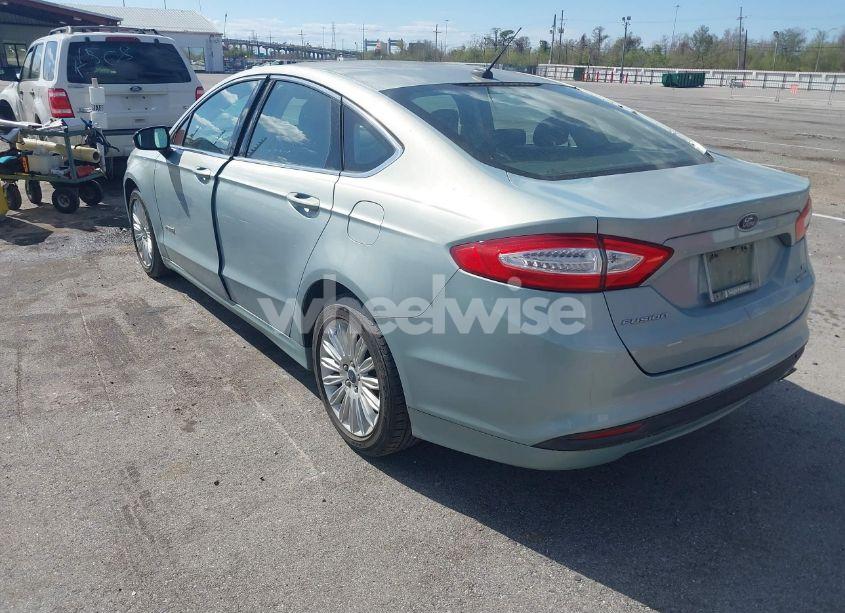 Photo 3 of 2014 Ford Fusion HYBRID SE (VIN 3FA6P0LU5ER308380)