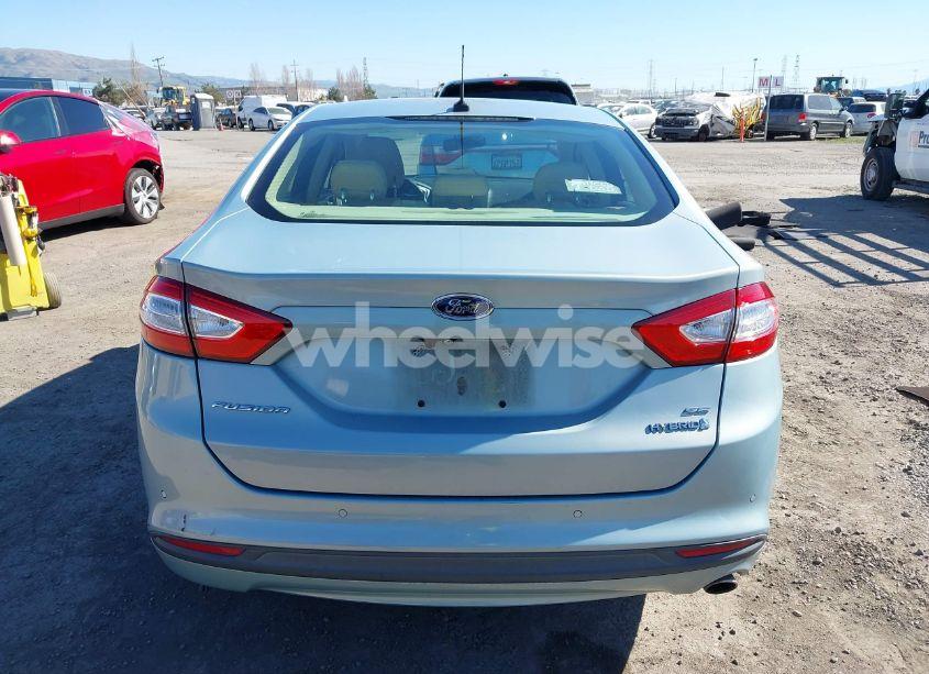 Photo 16 of 2014 Ford Fusion HYBRID SE (VIN 3FA6P0LU5ER357479)