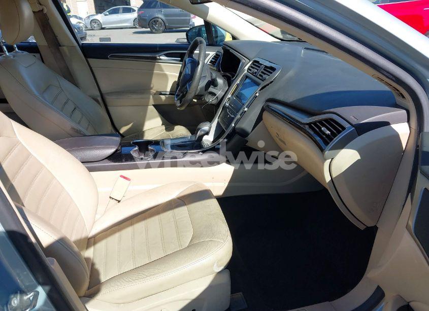 Photo 5 of 2014 Ford Fusion HYBRID SE (VIN 3FA6P0LU5ER357479)