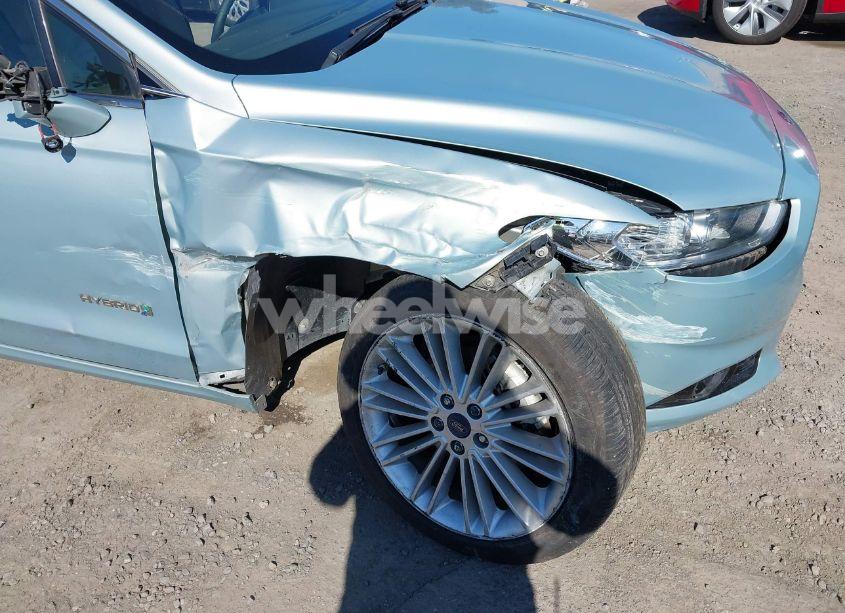 Photo 6 of 2014 Ford Fusion HYBRID SE (VIN 3FA6P0LU5ER357479)