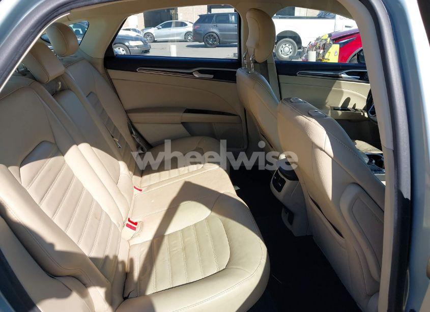 Photo 8 of 2014 Ford Fusion HYBRID SE (VIN 3FA6P0LU5ER357479)