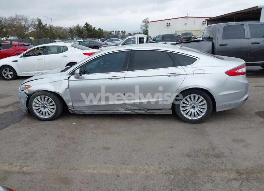 Photo 14 of 2015 Ford Fusion HYBRID SE (VIN 3FA6P0LU5FR224481)