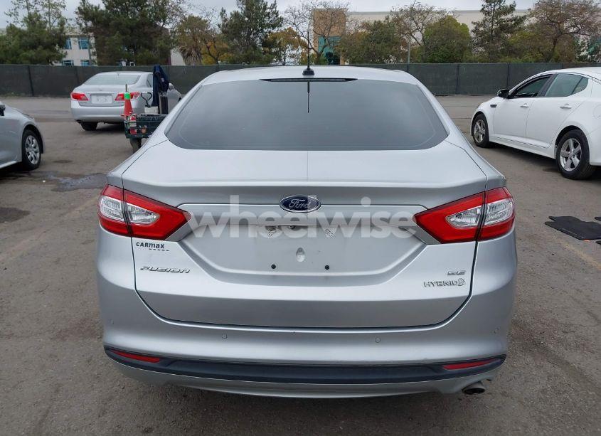 Photo 16 of 2015 Ford Fusion HYBRID SE (VIN 3FA6P0LU5FR224481)