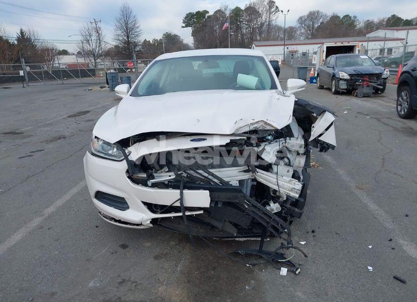 Photo 12 of 2016 Ford Fusion HYBRID SE (VIN 3FA6P0LU5GR376777)