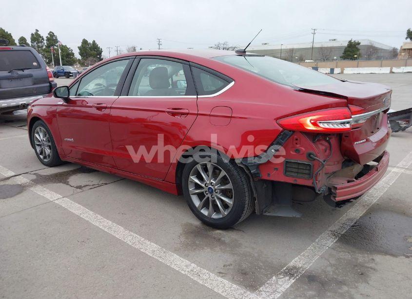 Photo 3 of 2017 Ford Fusion HYBRID SE (VIN 3FA6P0LU5HR237928)