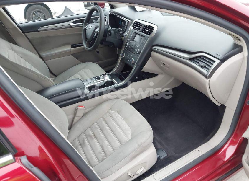 Photo 5 of 2017 Ford Fusion HYBRID SE (VIN 3FA6P0LU5HR237928)