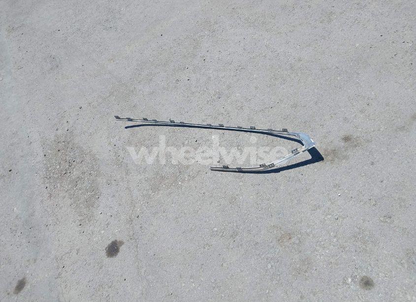 Photo 12 of 2017 Ford Fusion HYBRID SE (VIN 3FA6P0LU5HR247617)