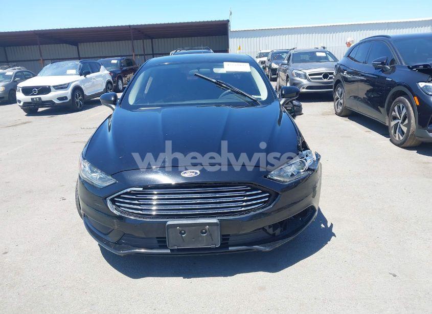 Photo 13 of 2017 Ford Fusion HYBRID SE (VIN 3FA6P0LU5HR247617)