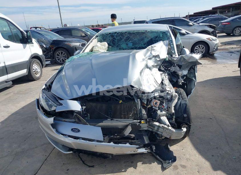 Photo 12 of 2017 Ford Fusion HYBRID SE (VIN 3FA6P0LU5HR381222)