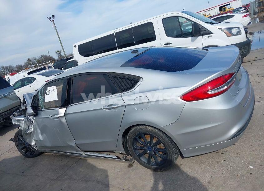 Photo 14 of 2017 Ford Fusion HYBRID SE (VIN 3FA6P0LU5HR381222)