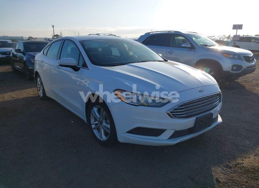 2018 Ford Fusion HYBRID SE (VIN 3FA6P0LU5JR268117) main photo