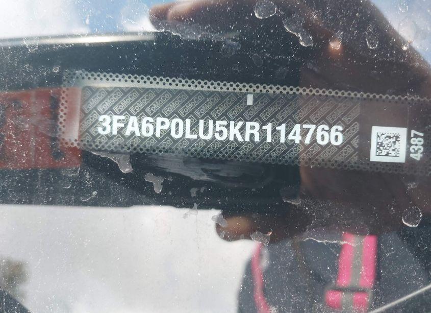 Photo 9 of 2019 Ford Fusion HYBRID SE (VIN 3FA6P0LU5KR114766)