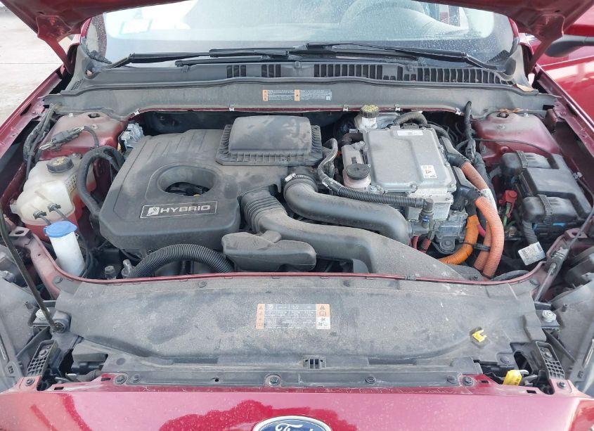 Photo 10 of 2019 Ford Fusion HYBRID SE (VIN 3FA6P0LU5KR168133)