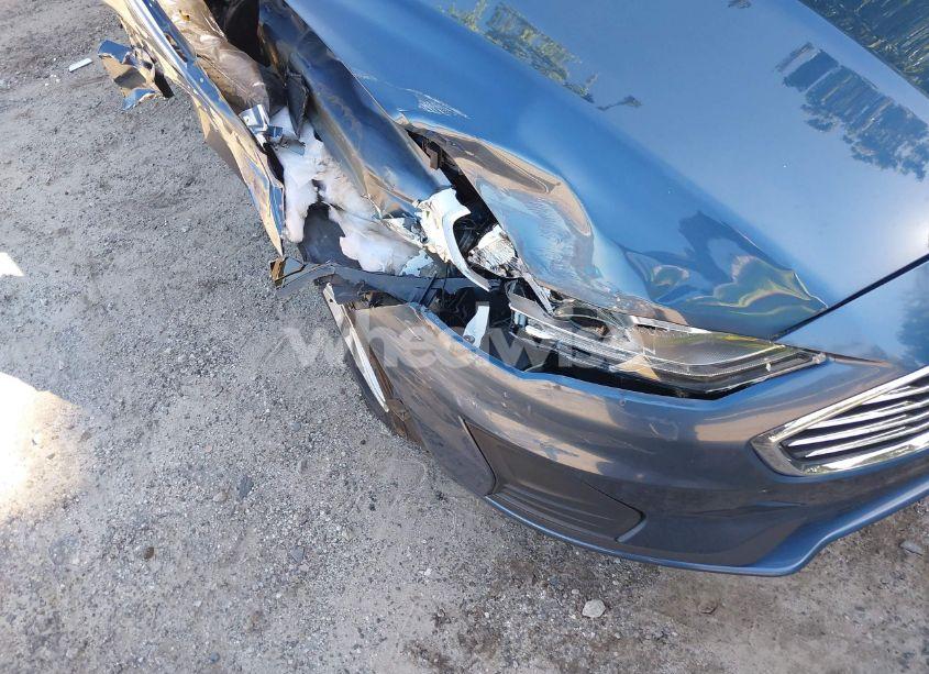 Photo 6 of 2019 Ford Fusion HYBRID SE (VIN 3FA6P0LU5KR185062)