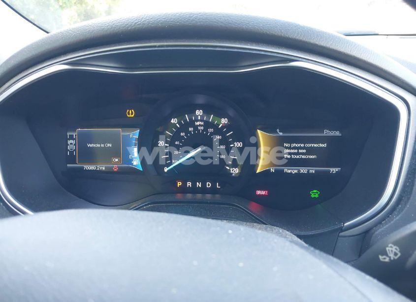 Photo 7 of 2019 Ford Fusion HYBRID SE (VIN 3FA6P0LU5KR185062)