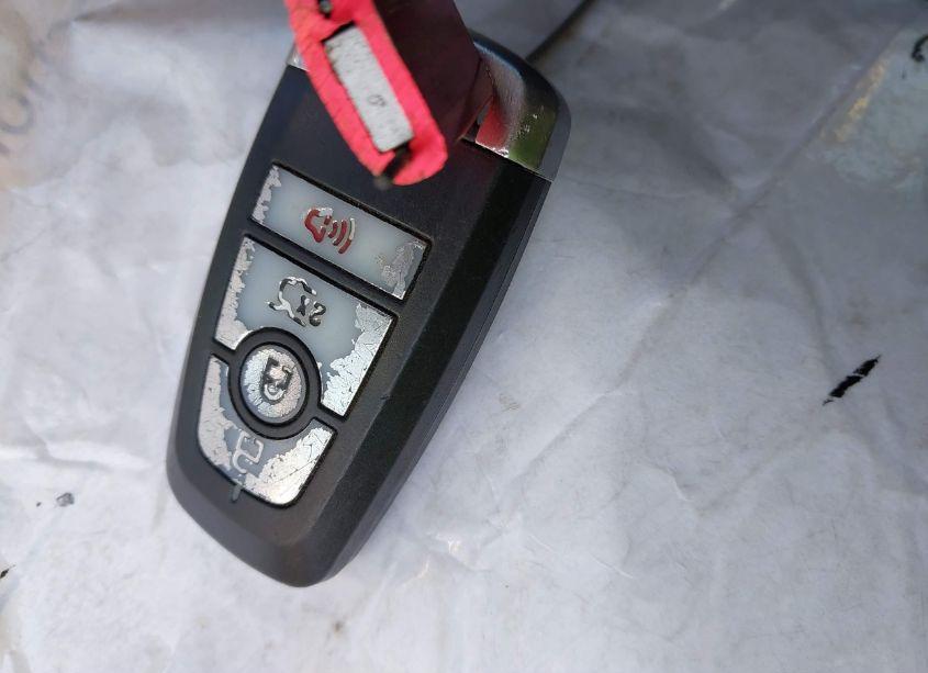 Photo 11 of 2019 Ford Fusion HYBRID SE (VIN 3FA6P0LU5KR207478)