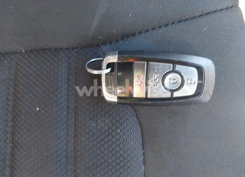 Photo 11 of 2020 Ford Fusion HYBRID SE (VIN 3FA6P0LU5LR142777)