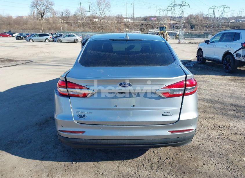 Photo 17 of 2020 Ford Fusion HYBRID SE (VIN 3FA6P0LU5LR142777)