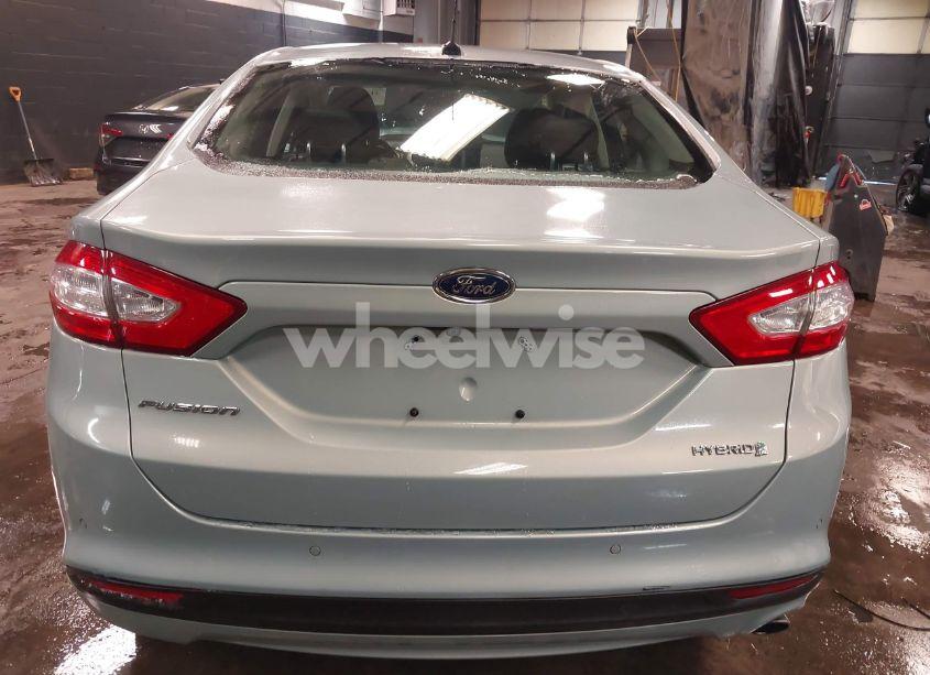 Photo 16 of 2013 Ford Fusion HYBRID SE (VIN 3FA6P0LU6DR136889)