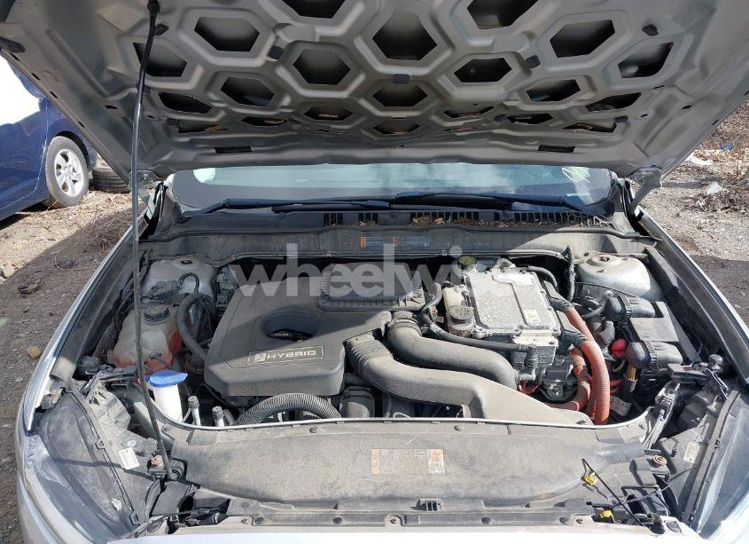 Photo 10 of 2013 Ford Fusion HYBRID SE (VIN 3FA6P0LU6DR138609)