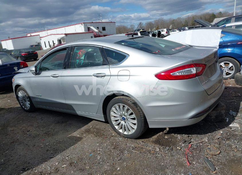 Photo 3 of 2013 Ford Fusion HYBRID SE (VIN 3FA6P0LU6DR138609)