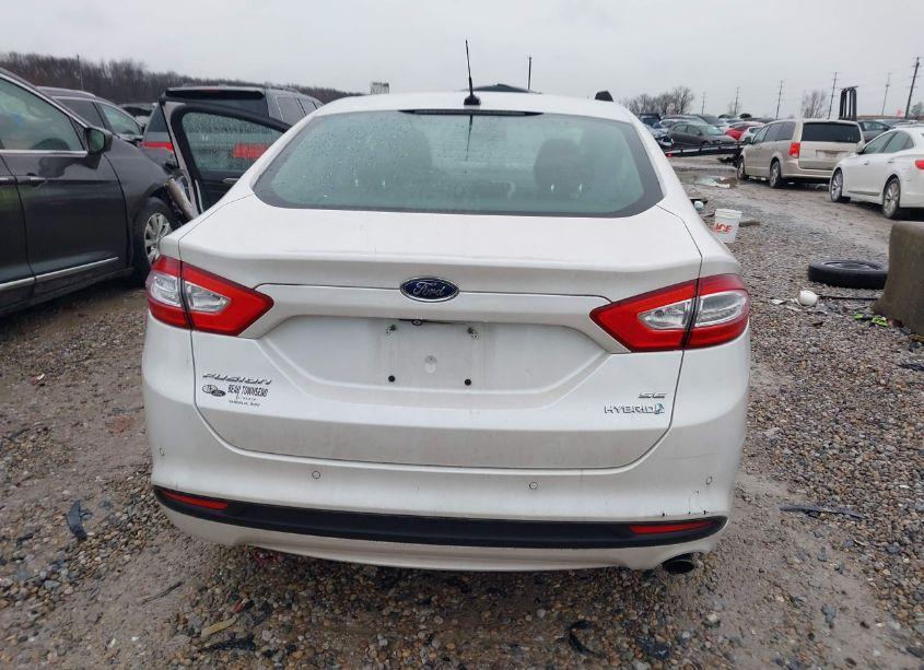Photo 16 of 2014 Ford Fusion HYBRID SE (VIN 3FA6P0LU6ER120029)