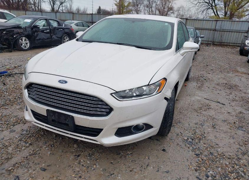 Photo 2 of 2014 Ford Fusion HYBRID SE (VIN 3FA6P0LU6ER120029)
