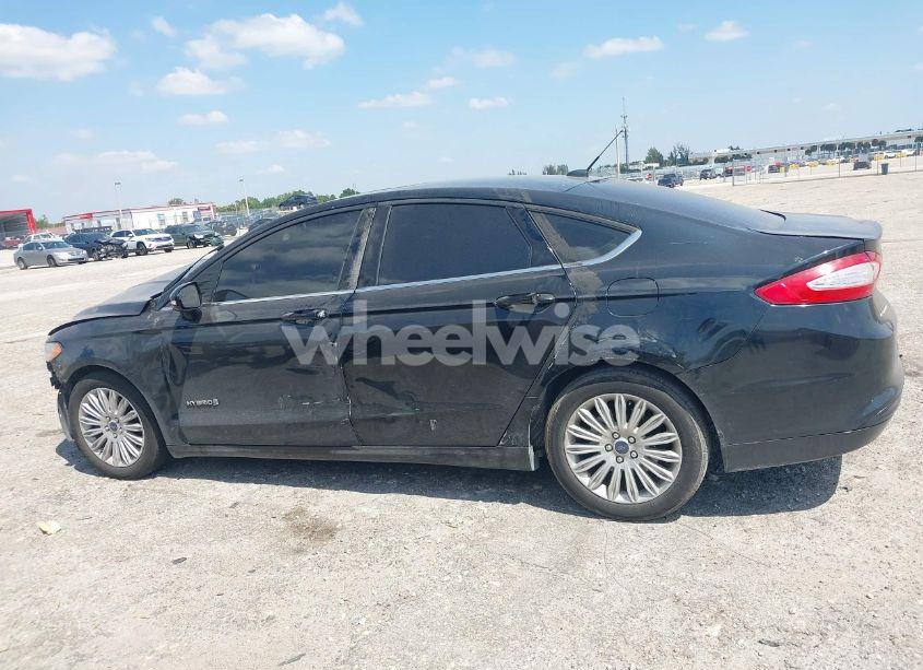 Photo 15 of 2014 Ford Fusion HYBRID SE (VIN 3FA6P0LU6ER314592)
