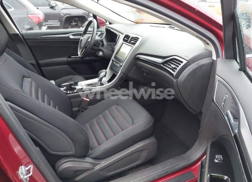 Photo 5 of 2014 Ford Fusion HYBRID SE (VIN 3FA6P0LU6ER315743)