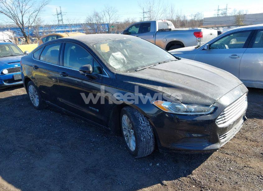 2014 Ford Fusion HYBRID SE (VIN 3FA6P0LU6ER318822) main photo