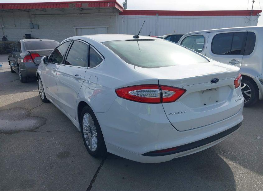 Photo 3 of 2015 Ford Fusion HYBRID SE (VIN 3FA6P0LU6FR199851)