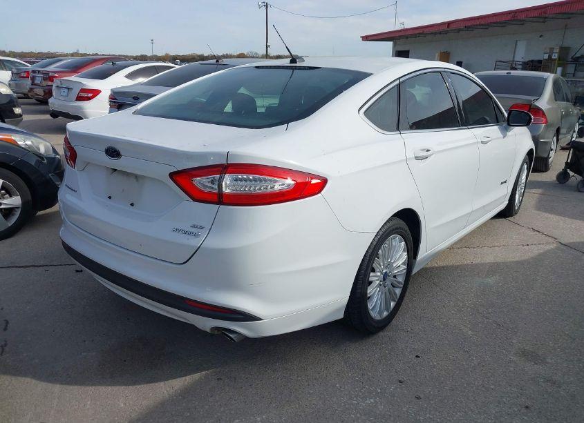 Photo 4 of 2015 Ford Fusion HYBRID SE (VIN 3FA6P0LU6FR199851)
