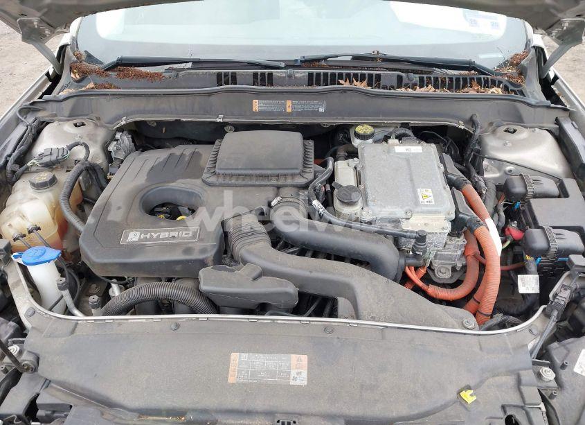 Photo 10 of 2015 Ford Fusion HYBRID SE (VIN 3FA6P0LU6FR210606)