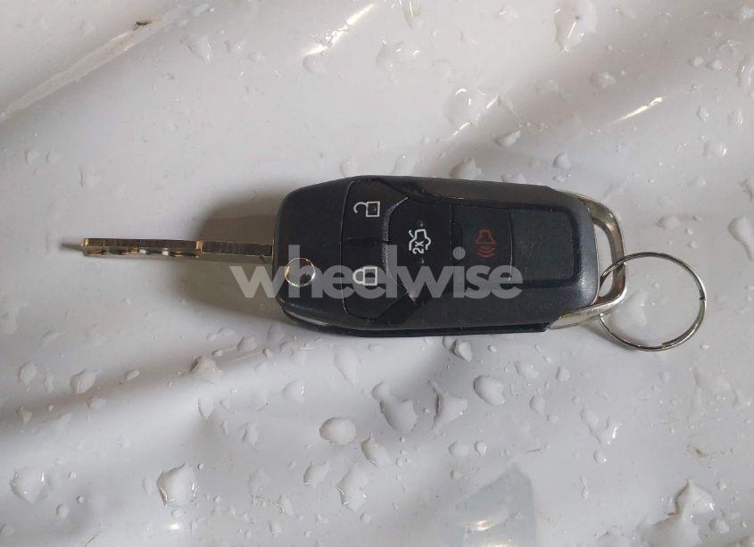 Photo 11 of 2015 Ford Fusion HYBRID SE (VIN 3FA6P0LU6FR210606)