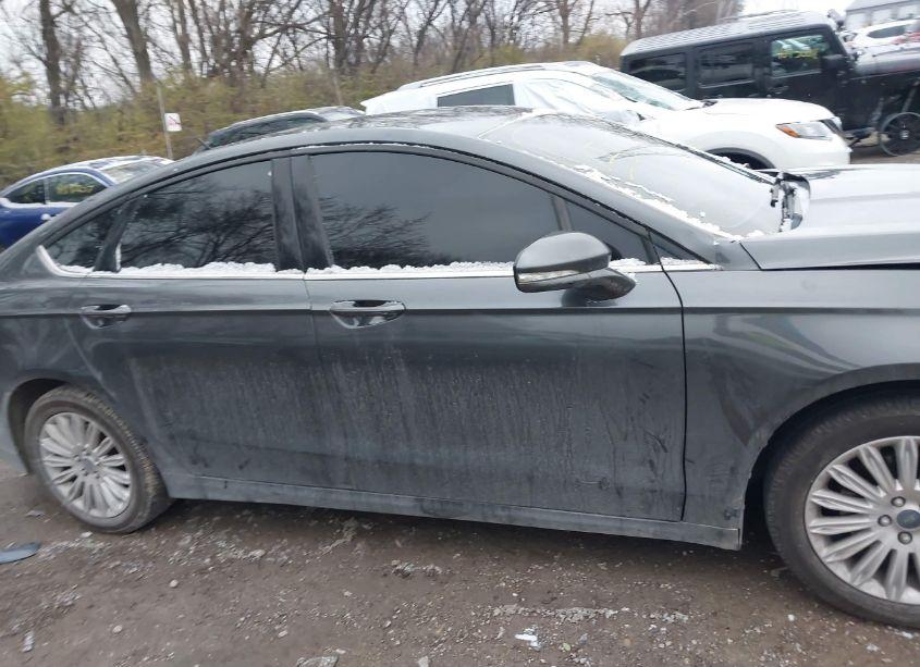 Photo 13 of 2015 Ford Fusion SE HYBRID (VIN 3FA6P0LU6FR246764)