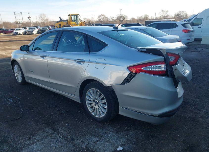 Photo 3 of 2016 Ford Fusion HYBRID SE (VIN 3FA6P0LU6GR357834)