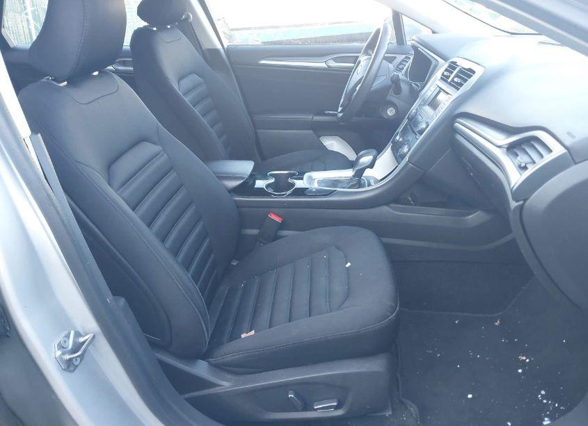 Photo 5 of 2016 Ford Fusion HYBRID SE (VIN 3FA6P0LU6GR357834)