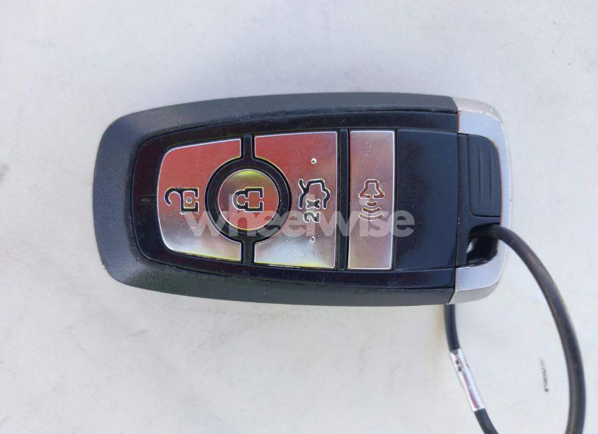 Photo 11 of 2017 Ford Fusion HYBRID SE (VIN 3FA6P0LU6HR238408)