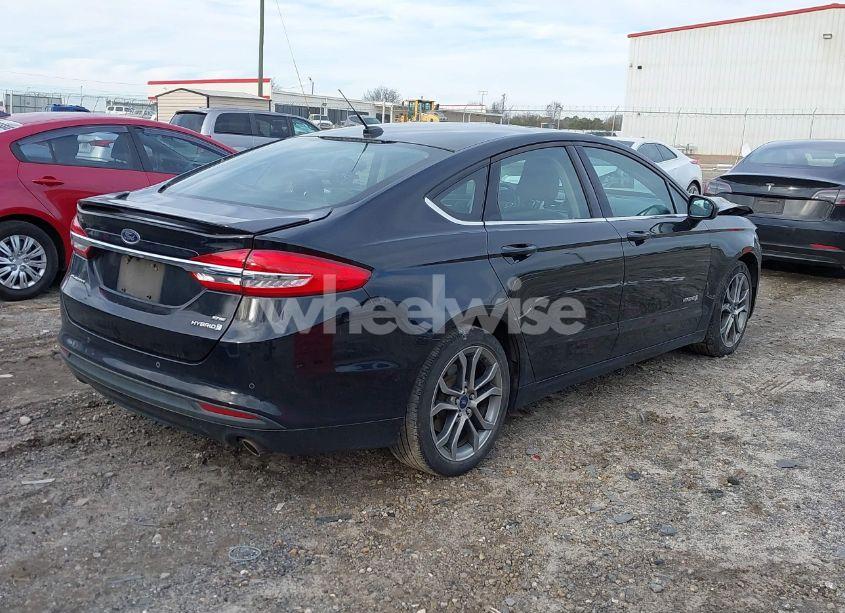 Photo 4 of 2017 Ford Fusion HYBRID SE (VIN 3FA6P0LU6HR259114)