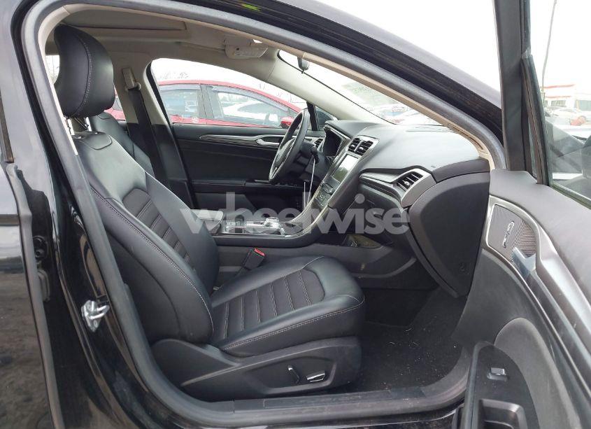 Photo 5 of 2017 Ford Fusion HYBRID SE (VIN 3FA6P0LU6HR259114)